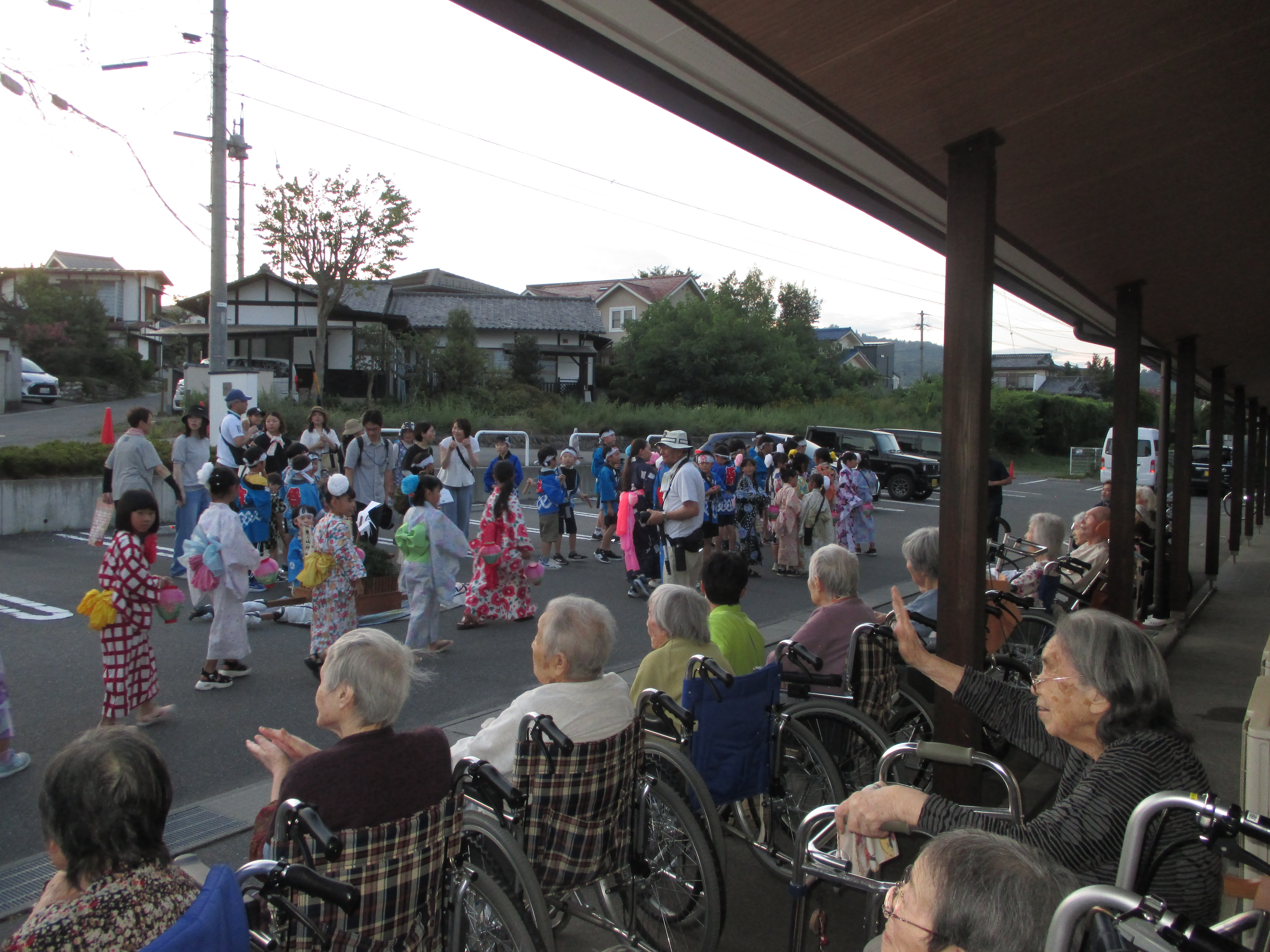 青山様ぼんぼん - 社会福祉法人 ハーモニー 松本市